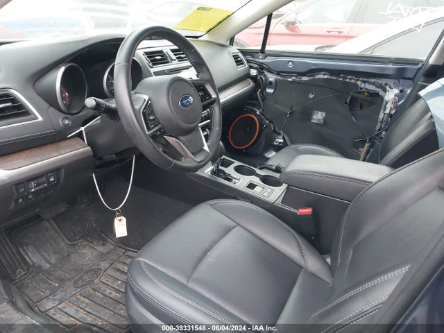 Subaru Outback 2.5i Limited 2018 4S4BSAKC8J3238142 Image 5