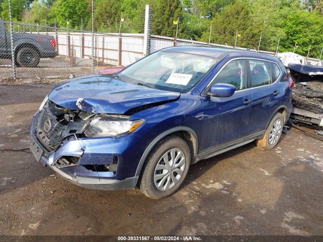 Nissan ROGUE S 2018 KNMAT2MVXJP563319 Image 2