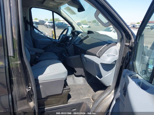 Ford Transit-150 2015 1FTYE1YM5FKA21652 Image 5