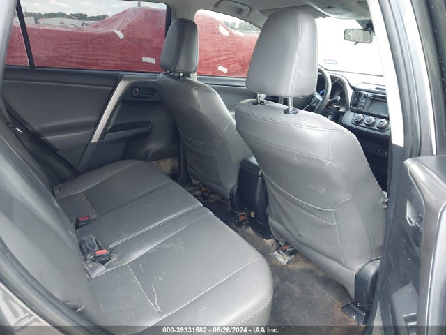 Toyota RAV4 LE 2018 JTMZFREV6JJ741957 Image 8