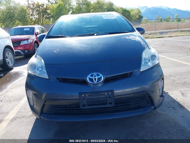 Toyota Prius Two 2015 JTDKN3DU6F0443240 Image 13