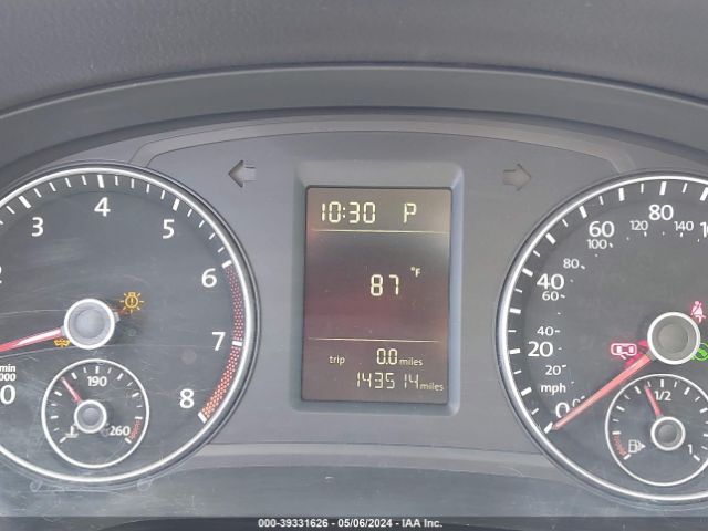 1VWAT7A31FC082502 Volkswagen Passat 1.8t Limited Edition