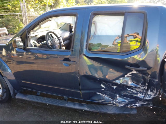 Nissan Frontier Sv 2015 1N6AD0EV1FN724589 Image 13