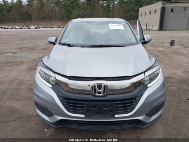 3CZRU6H31NM735761 Honda Hr-v Awd Lx