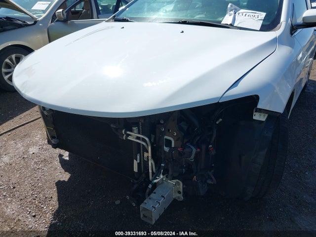 Chrysler 200 Limited Platinum 2016 1C3CCCAB0GN195377 Image 6