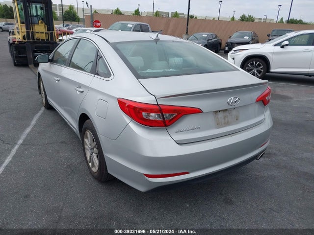 Hyundai SONATA SE 2016 5NPE24AF4GH266130 Image 3
