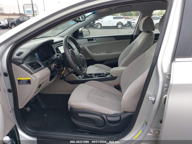 Hyundai SONATA SE 2016 5NPE24AF4GH266130 Image 5