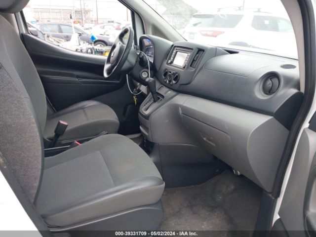 3N6CM0KN8HK707956 Nissan NV200 SV