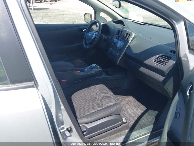 Nissan LEAF S 2015 1N4AZ0CP0FC333170 Image 5