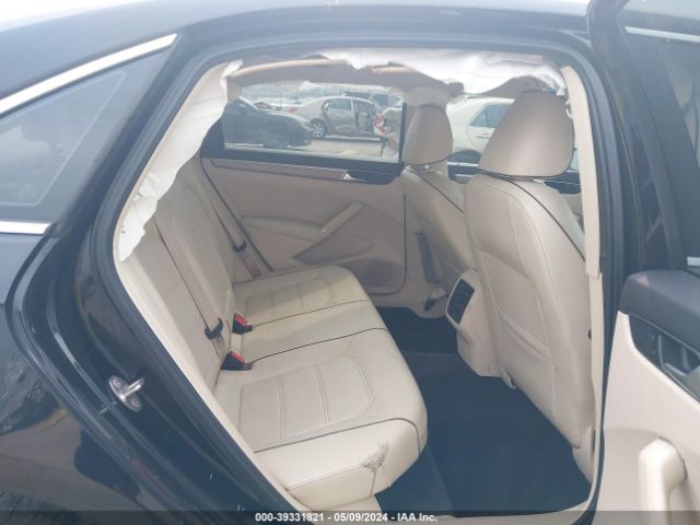 1VWBS7A34GC012209 Volkswagen Passat 1.8t Se