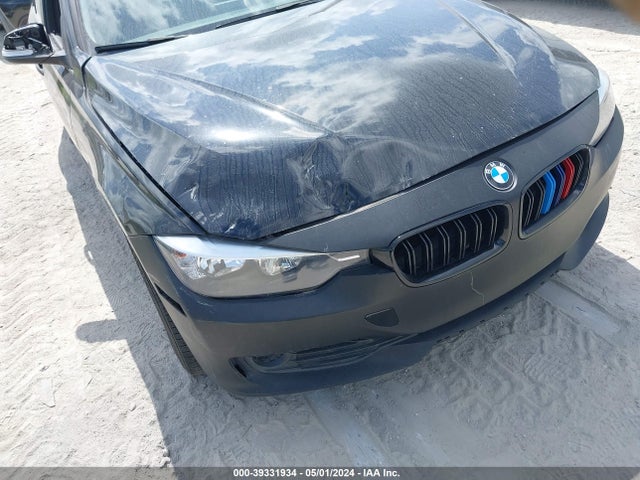 WBA3C3G52ENR25703 BMW 320i Xdrive