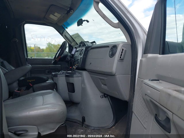 Ford E-250 Commercial 2014 1FTNS2EW0EDA08561 Image 5