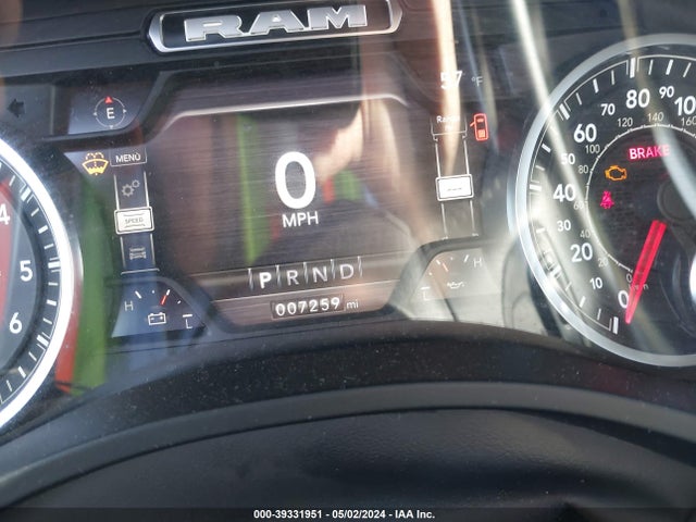 RAM 1500 Laramie  4x4 5'7 Box 2022 1C6SRFJT2NN351620 Image 15