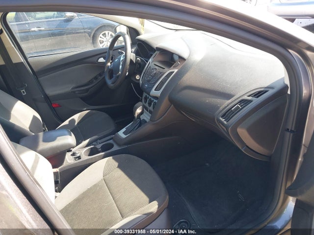 Ford FOCUS SE 2014 1FADP3F23EL279947 Image 5