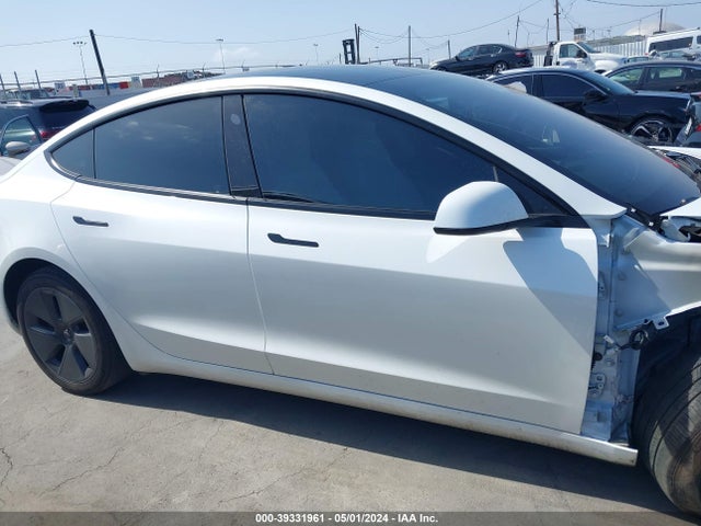 Tesla Model 3 Rear-wheel Drive 2023 5YJ3E1EA6PF637962 Image 13