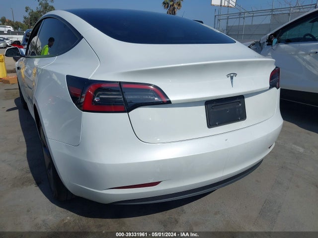 Tesla Model 3 Rear-wheel Drive 2023 5YJ3E1EA6PF637962 Image 16