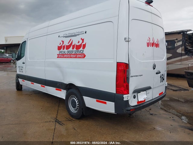 39331974 :رقم المزاد ، W1Y4KCHY5PT124695 vin ، 2023 Mercedes-benz Sprinter 2500 High Roof 4-cyl Diesel مزاد بيع