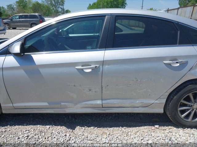 Hyundai SONATA SE 2018 5NPE24AF0JH681713 Image 14