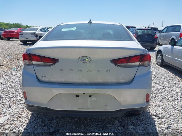 Hyundai SONATA SE 2018 5NPE24AF0JH681713 Image 16