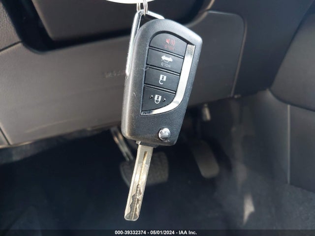 Toyota Corolla Hybrid Le 2024 JTDBCMFE9R3027817 Image 11