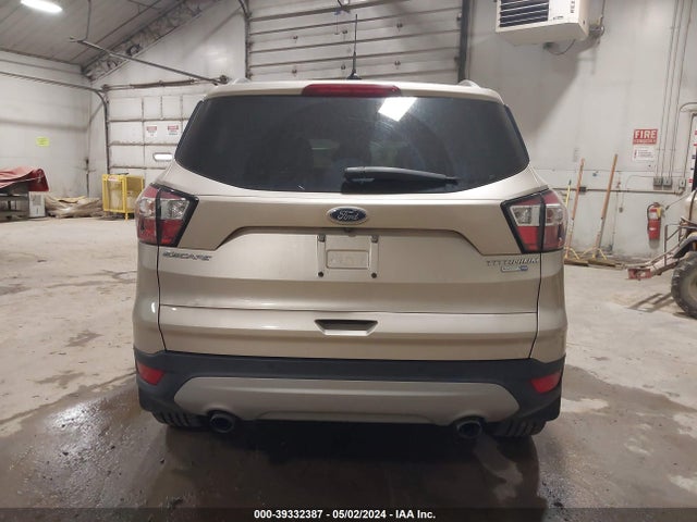 Ford Escape Titanium 2018 1FMCU9J96JUB81050 Image 16