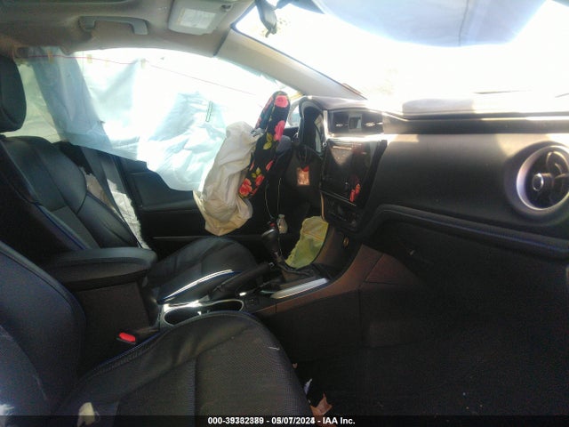 5YFBURHE3HP576796 Toyota COROLLA SE