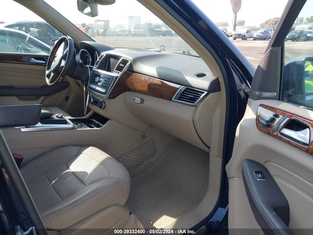Mercedes-Benz ML 350 2015 4JGDA5JB7FA530752 Image 5