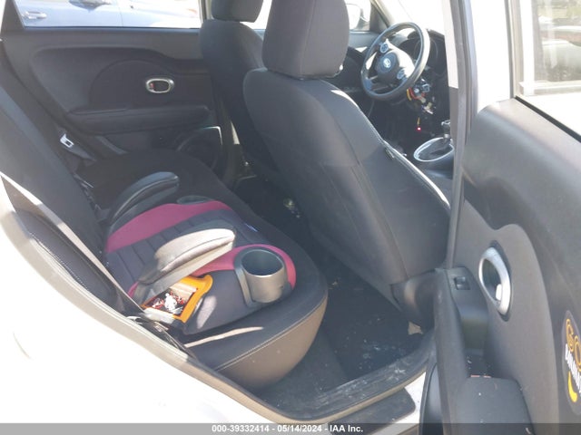 KIA Soul 2015 KNDJN2A28F7156434 Image 8