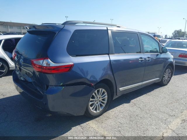 5TDYK3DC8FS635590 Toyota Sienna Xle Premium 8 Passenger