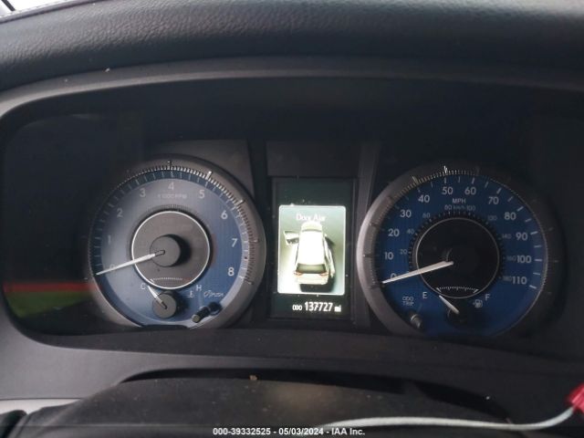 5TDYK3DC8FS635590 Toyota Sienna Xle Premium 8 Passenger