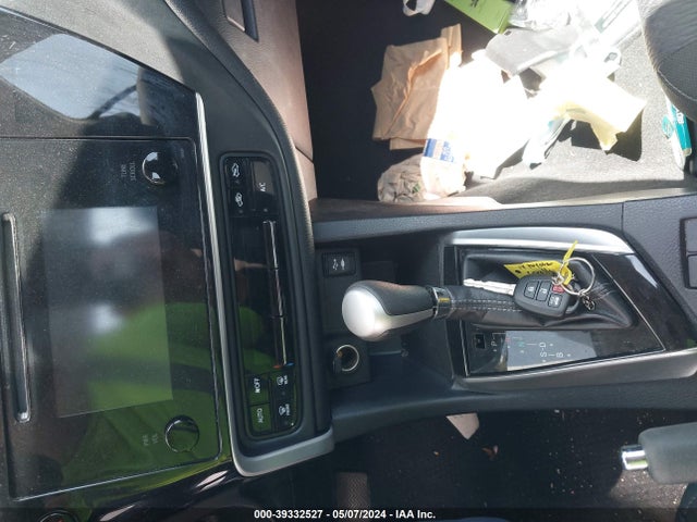Toyota COROLLA LE 2018 2T1BURHE1JC052407 Image 11