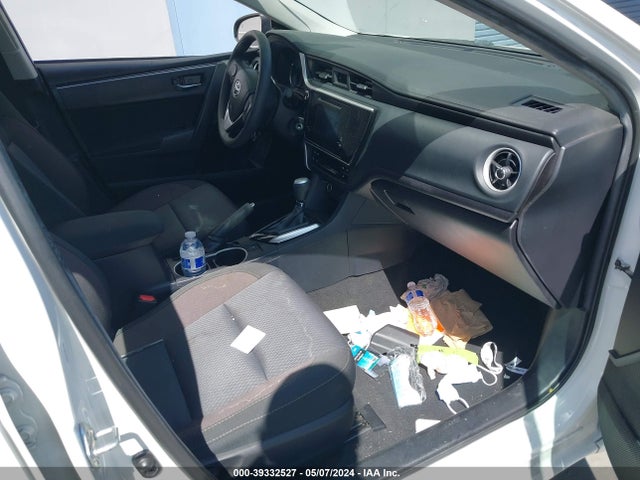 Toyota COROLLA LE 2018 2T1BURHE1JC052407 Image 5
