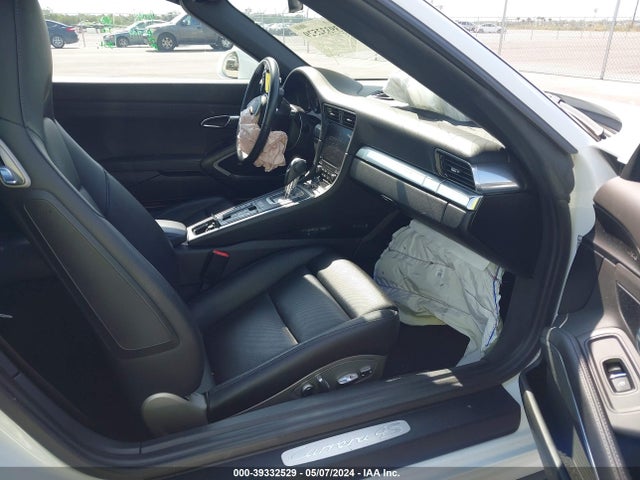 2017 PORSCHE 911 WP0CB2A9XHS155638 Photo 4