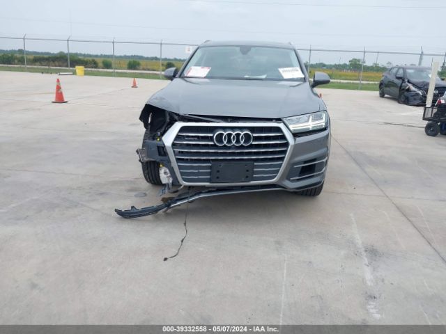 WA1VAAF76JD018715 Audi Q7 3.0t Premium