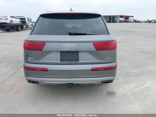 WA1VAAF76JD018715 Audi Q7 3.0t Premium