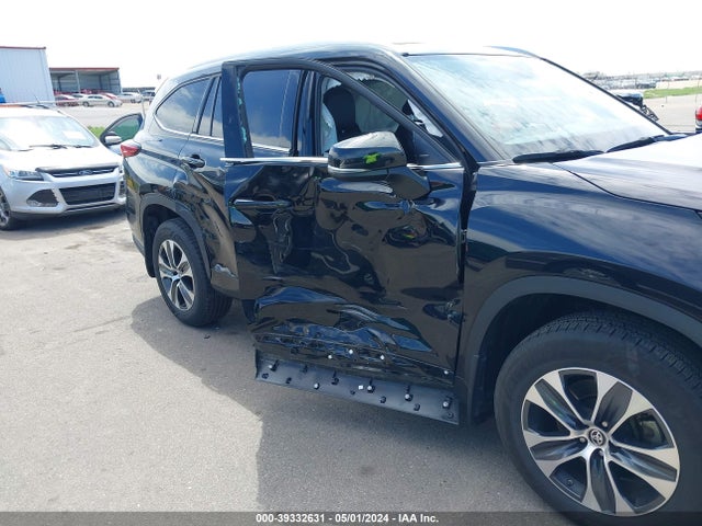Toyota Highlander Xle 2021 5TDHZRBHXMS556612 Image 6