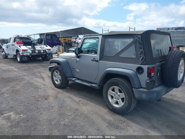 1C4GJWAGXHL576702 Jeep Wrangler Sport 4x4