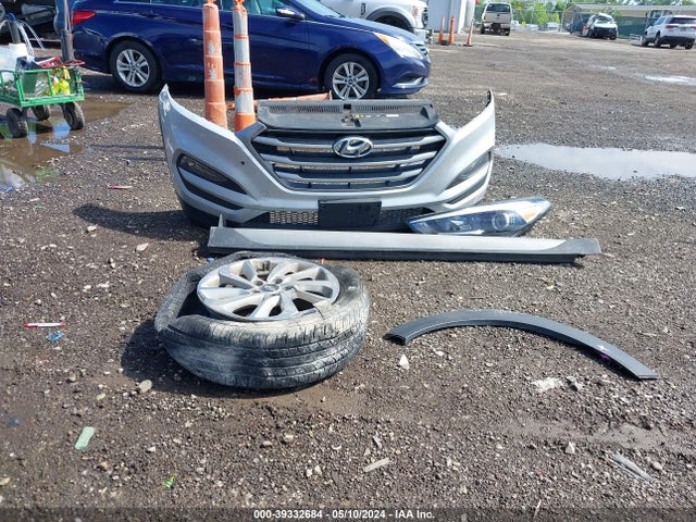 Hyundai Tucson Se Plus 2017 KM8J33A40HU537028 Image 12