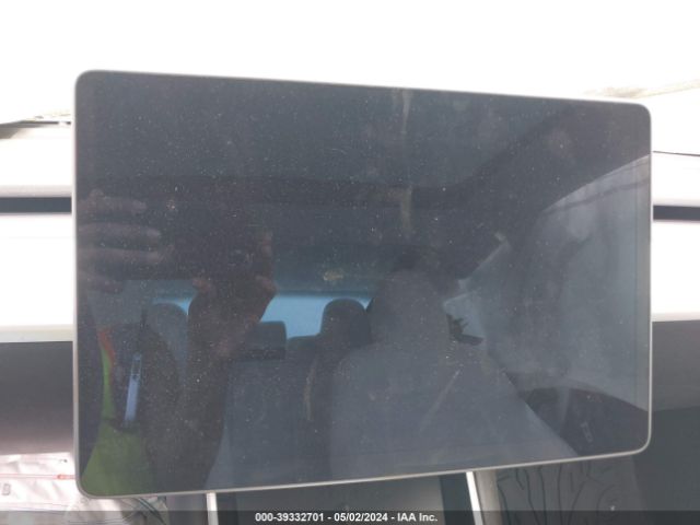5YJ3E1EA0JF155169 Tesla Model 3 Long Range/mid Range