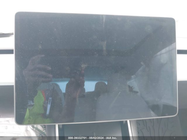 5YJ3E1EA0JF155169 Tesla Model 3 Long Range/mid Range