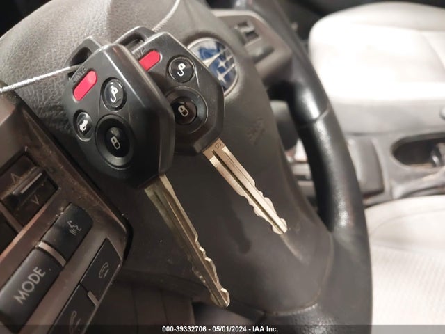 Subaru Forester 2.5i Premium 2014 JF2SJAECXEH421166 Image 11