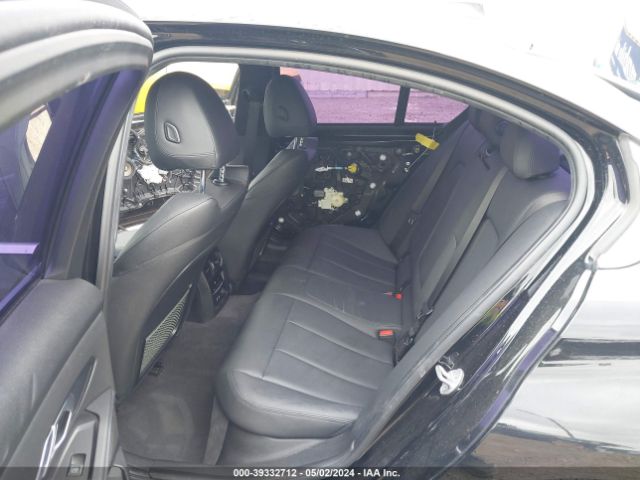 WBA5R1C57KAK10033 BMW 330I