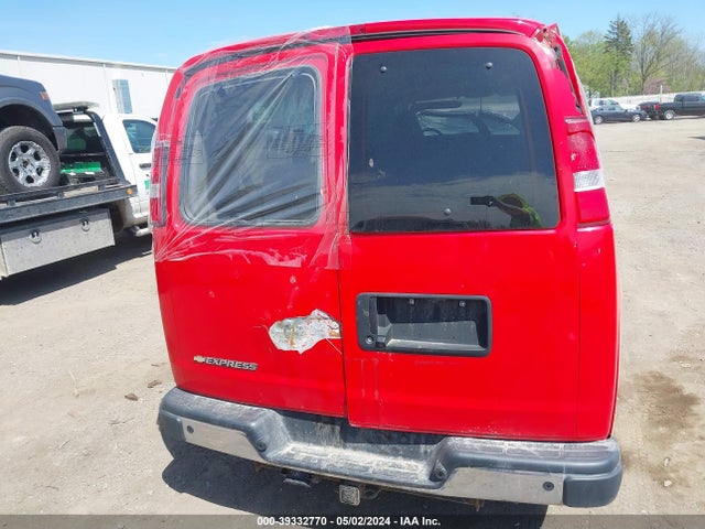 Chevrolet Express 3500 Lt 2018 1GAZGMFP8J1100110 Image 16
