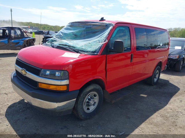 Chevrolet Express 3500 Lt 2018 1GAZGMFP8J1100110 Image 2