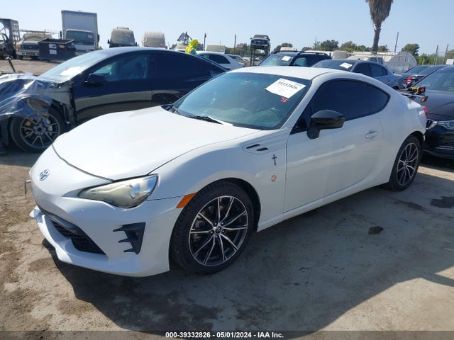 Toyota 86 GT 2018 JF1ZNAE16J8700954 Image 2