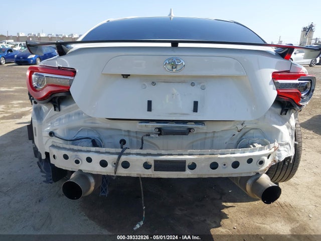 Toyota 86 GT 2018 JF1ZNAE16J8700954 Image 6