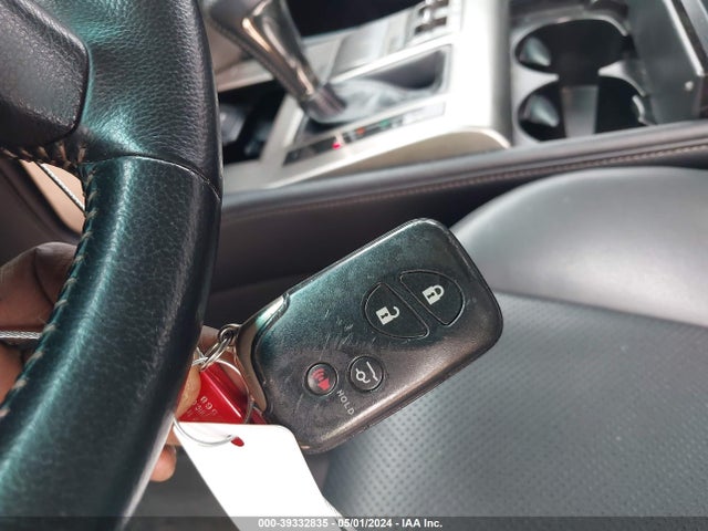 Lexus 460 2015 JTJBM7FX5F5091608 Image 11