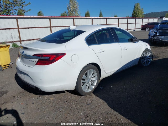 2G4GN5EXXF9215639 Buick Regal Turbo/e-assist Premium I