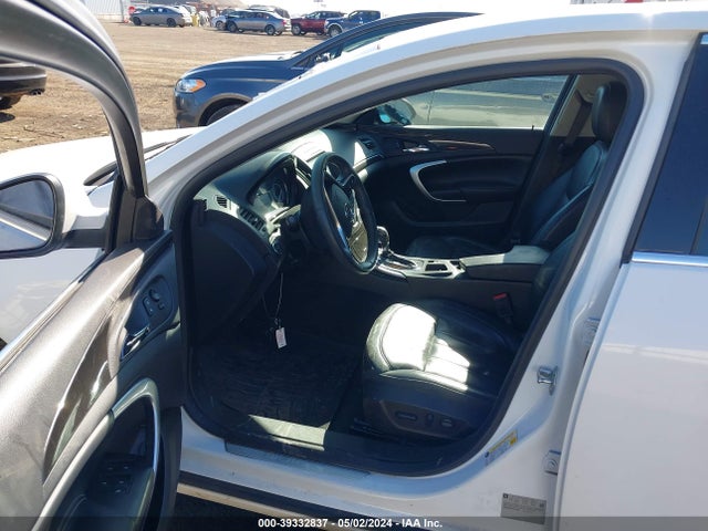 2G4GN5EXXF9215639 Buick Regal Turbo/e-assist Premium I
