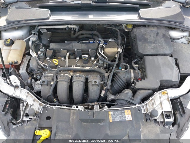 Ford FOCUS SE 2016 1FADP3F25GL251554 Image 10